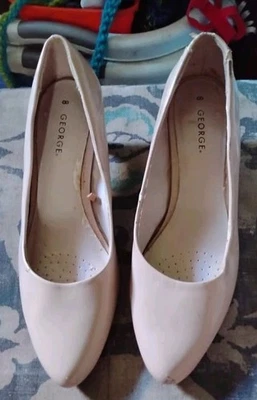 Tacones George beige Foto 1 de 4