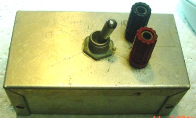 Caja de interruptores hágalo usted mismo para una fácil conexión como en la escuela. 10A@250V y 15A@125VAC Foto 1 de 4