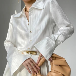 Damen Satin Faux Seide Bluse Tops gestreift Retro Mode weich Knopf Hemden Bluse - Bild 1 von 7