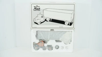 Remolque tractor First Gear 1/34 1960 Mack B-61 amarillo Transit 10-1293 nuevo F57 Foto 1 de 4