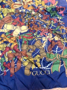 Vintage Gucci Silk Scarf Blue Ribbon Bows & Pearls Fall Colors Logo w-Tag 34" - Picture 1 of 8