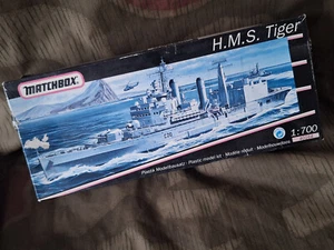 Matchbox 40164 H.M.S. Tiger Royal Navy England 1:700 - Picture 1 of 2