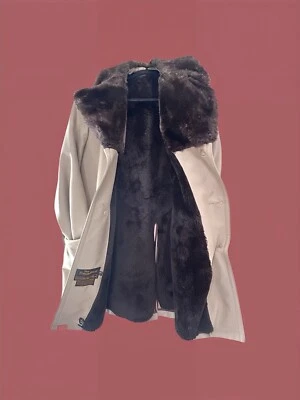 Men’s 40 R  Taupe/Beige Fur Lined Vintage Coat - Image 1 of 4