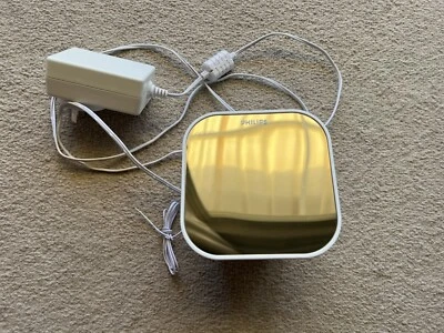 Philips Alarm Clock Radio TAR4406/79 - Read Description - Image 1 of 4