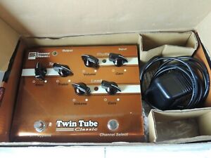 Seymour Duncan Twin Tube Classic Preamp Overdrive Effects Pedal w/Power Supply
