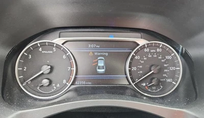 2024 Altima OE Speedometer Gauge Cluster 42K Miles Nissan - Image 1 of 4