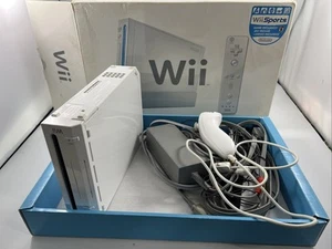 Nintendo Wii Sports White Console System In Box RVL-001 Tested See Pics F1 - Picture 1 of 15