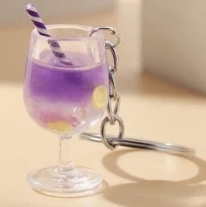 Premium-Schlüsselanhänger Mini lila Cocktail Geschenk UK - Bild 1 von 2