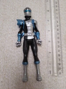 Figura de acción Power Rangers Beast Morphers Silver Ranger 6" Hasbro 2018 - Imagen 1 de 5