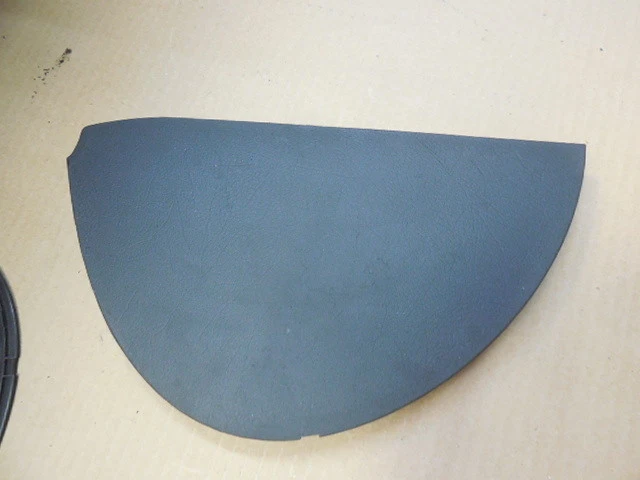 Cubierta de caja de fusibles extremo tablero pasajero derecho Audi A6 1998-2004 4B0857086B Foto 1 de 4