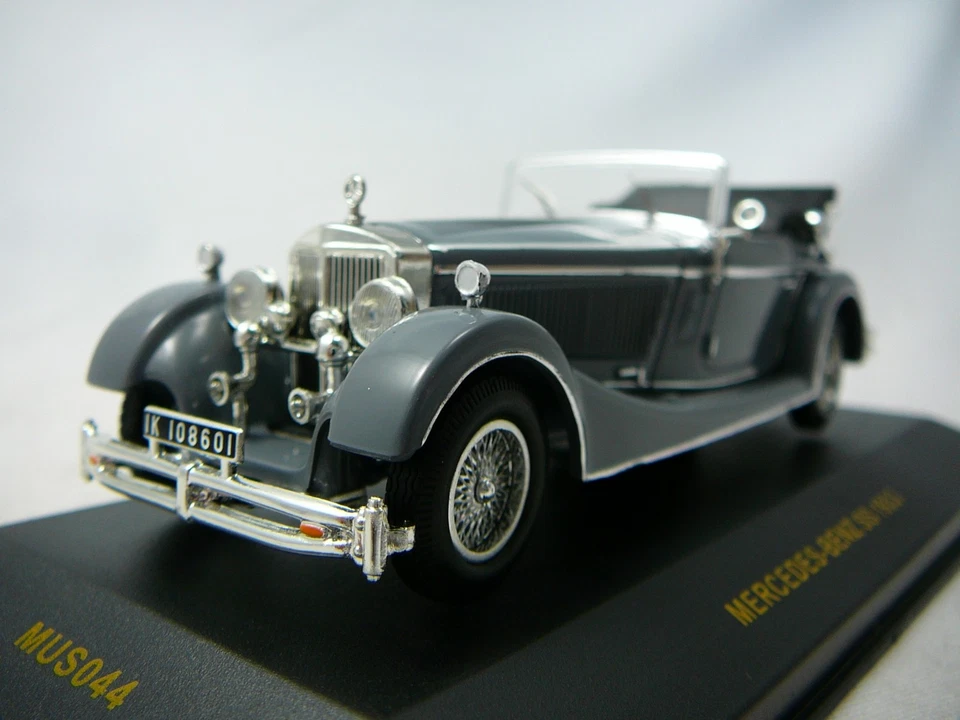 MERCEDES SS 1933 GRIGIO IXO MUS044 1/43 BENZ MUSEO BLU CHIARO CONVERTIBILE - Immagine 1 di 1