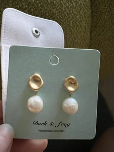 gold plated natural fresh water Baroque pearl earrings - Picture 1 of 3