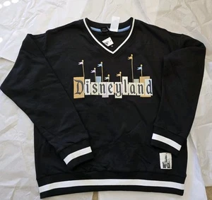 Disneyland Marquee Her Universe Embroidered Sweatshirt Size LARGE -NWT - Picture 1 of 1