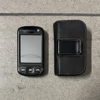 HTC PRO P3600-TELEFONO USATO-CON CUSTODIA-PER PARTI DI RICAMBIO - Immagine 1 di 4