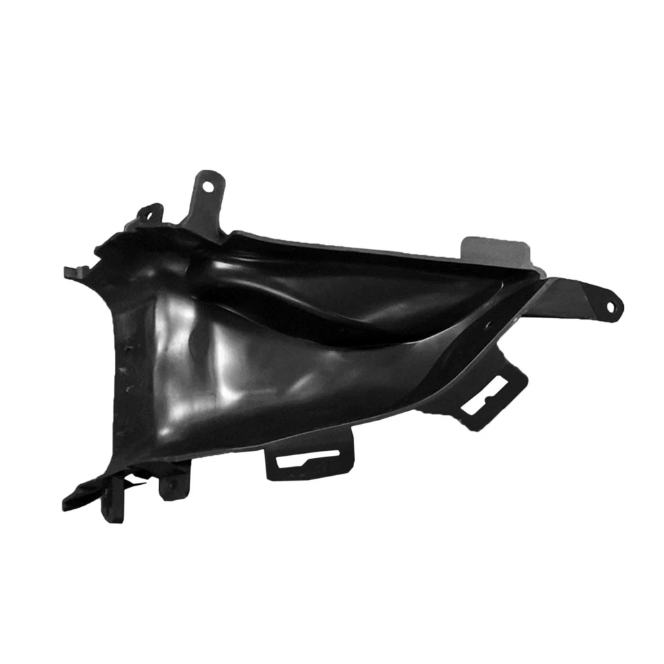 GM1038199 Bumper Cover Air Duct Fits 2016-2018 Chevrolet Camaro SS - Image 1 of 1