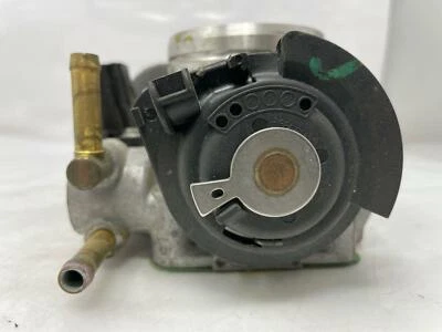 2000 VOLKSWAGEN BEETLE (TYPE 1) 2.0L THROTTLE BODY VALVE ASSEMBLY 98 99 00 01 - Изображение 1 из 4