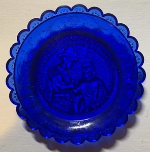 Pre-Owned Pairpoint Cup Plate John & Priscilla Blue U21 - Picture 1 of 3