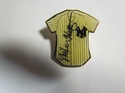 Mike Hegan Autographed Signed New York Yankees Pin Beckett Pre-Certified  Foto 1 de 3