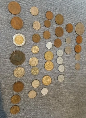WORLD SILVER COPPER COIN LOT ! NEED MORE PHOTOS JUST ASK MORE AUCTIONS LISTED - Image 1 of 4