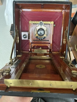 Folmer & Schwing RB Cycle Graphic,  Fixed Back Portrait Camera & Plates In Case - Image 1 of 4