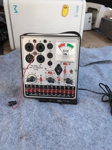 Vintage Tube Tester Electronic Measurement Corporation EMC Model 213215 - Picture 1 of 23