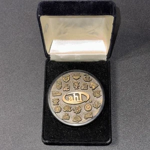 Vintage 1999-2000 American Hockey League Bronzo Logo Squadra Lega Inglasco Puck - Foto 1 di 19