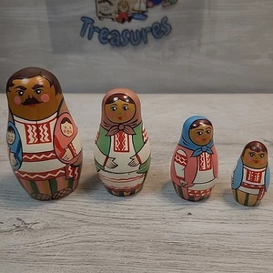 Verschachtelte Puppen dänische Familie aus Holz bemalt gebraucht  - Bild 1 von 5
