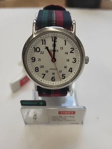 Reloj Timex Unisex Weekender 38mm Plateado Fácil de Leer Correa a Cuadros Tiempo Militar 30m - Imagen 1 de 7