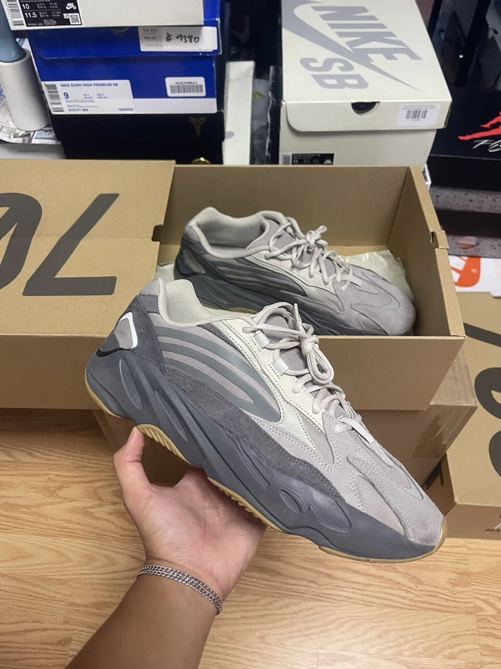 ADIDAS YEEZY BOOST 700 V2 TEPHRA - PREOWNED Size 15M (FU7914) - Image 1 of 4