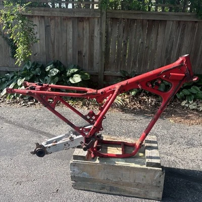 1985 Honda ATC200X ATC 200 X 200X OEM Frame & Rear Swingarm BOS 50100-965-680ZA✅ - Image 1 of 4