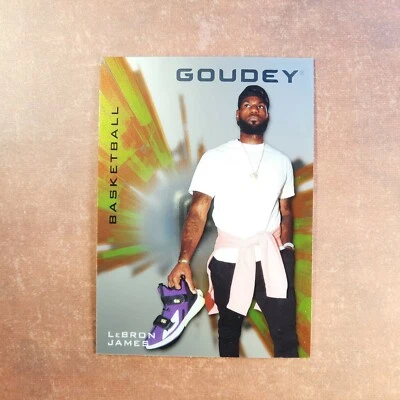 2-04-12 PWE. Goodwin Champions 2022 #G50 Lebron James Goudey Platinum Foto 1 de 2