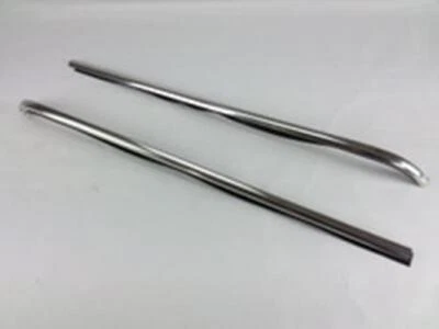 Moldura central cromada Mercedes, embellecedor maletero nuevo OEM W114 W115 Foto 1 de 3