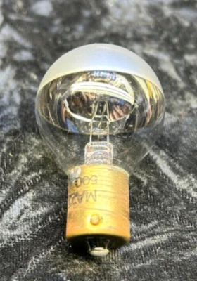 NOS, Lot of 4 GE 28 V/volts mazda 311 SB light bulbs Chrome Hat - Изображение 1 из 4