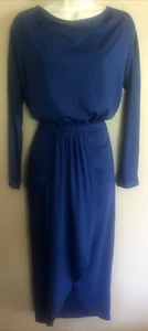 WOMEN'S SIZE M (8-10) SAPPHIRE BLUE LONG SLEEVE BODYCON KNIT DRESS-PRETTYGARDEN - Picture 1 of 5