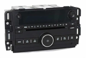 2010 Chevy Traverse Radio AM FM CD Player w USB Aux Input 20935119 UNLOCKED UUI - Picture 1 of 6