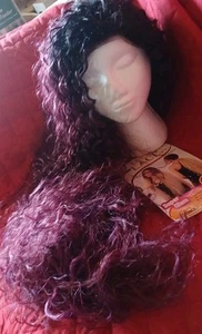 MOTOWN TRESS LET'S LACE 008235 L YONCE BLACK & SANGRIA WINE LONG CURLY ZNIP NWT - Picture 1 of 13