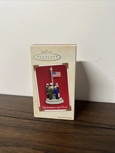 Verteidigung der Flagge 2003 Punze Andenken Ornament mit Box Militär H2 - Bild 1 von 3