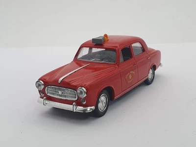 Renault R12 SW Ambulance Solido 1/43 - Immagine 1 di 4