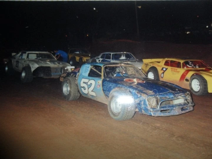 Lente de luz trasera izquierda para conductor Chevy Chevrolet Nova SS 73-74 5965745 #1 usada OEM 5965745 Foto 1 de 1