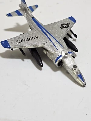 Avión militar diecast The Marines Foto 1 de 4
