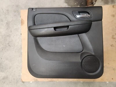 2007-2009 CHEVROLET TAHOE AVALANCHE GMC YUKON ESCALADE OEM LH PAINEL DA PORTA TRASEIRA - Imagem 1 de 4