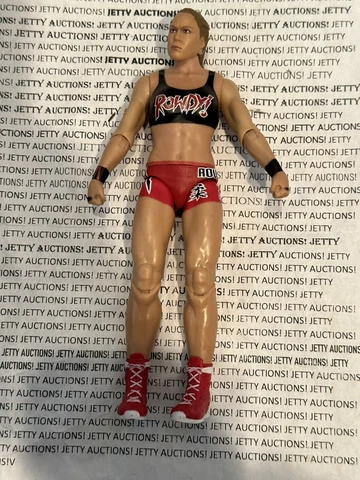 Rowdy Ronda Rousey WWE Basic 105 Chase Variant MATTEL UFC black top red shorts Cover
