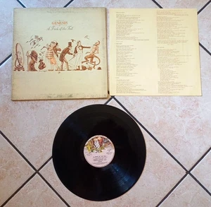 Genesis A Trick of the Tail LP disco Italy 1976 Charisma 6369974 - Picture 1 of 8