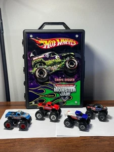 Carrying Case Hot Wheels Grave Digger Monster Jam with 4 Trucks - Picture 1 of 24