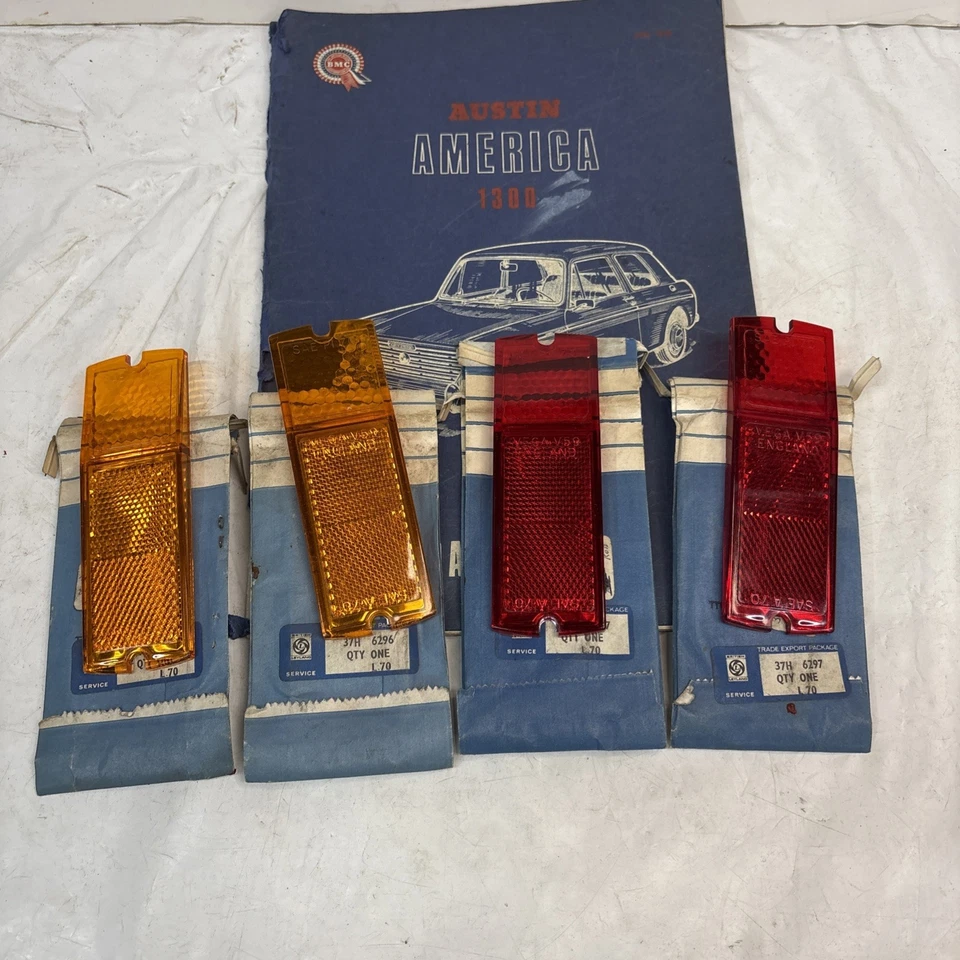 Juego de lentes de luz marcadora Vega delantera y trasera Austin America NOS 1971 (¡solo un año!) Foto 1 de 4