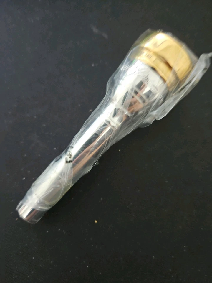 雅马哈 TR-16C4-GP 喇叭定制系列镀金饰面 — 第 1/3 张图片