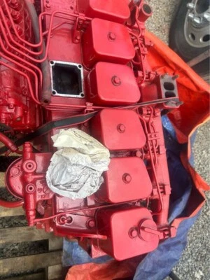 Cummins 6Bt 5.9-M  ,  210 HP  Diesel Engine Running Take-Out - Image 1 of 4