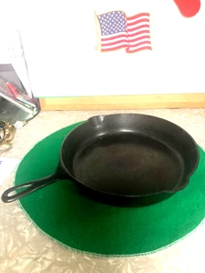CAST IRON FRI PAN ERIE??? #10 #716B SIZE 11 3/4" DOUBLE DRIP EDGE FIRE RING RARE - Picture 1 of 9