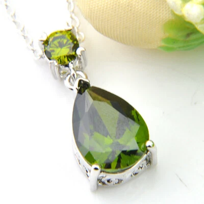 Lágrima Natural Brillante Oliva Peridoto Piedras Preciosas Collar Colgante Plata Con Cadena Foto 1 de 4