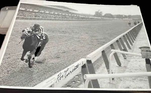 11x14secretariat Belmont Stakes Auto Ron Turcotte - Picture 1 of 3